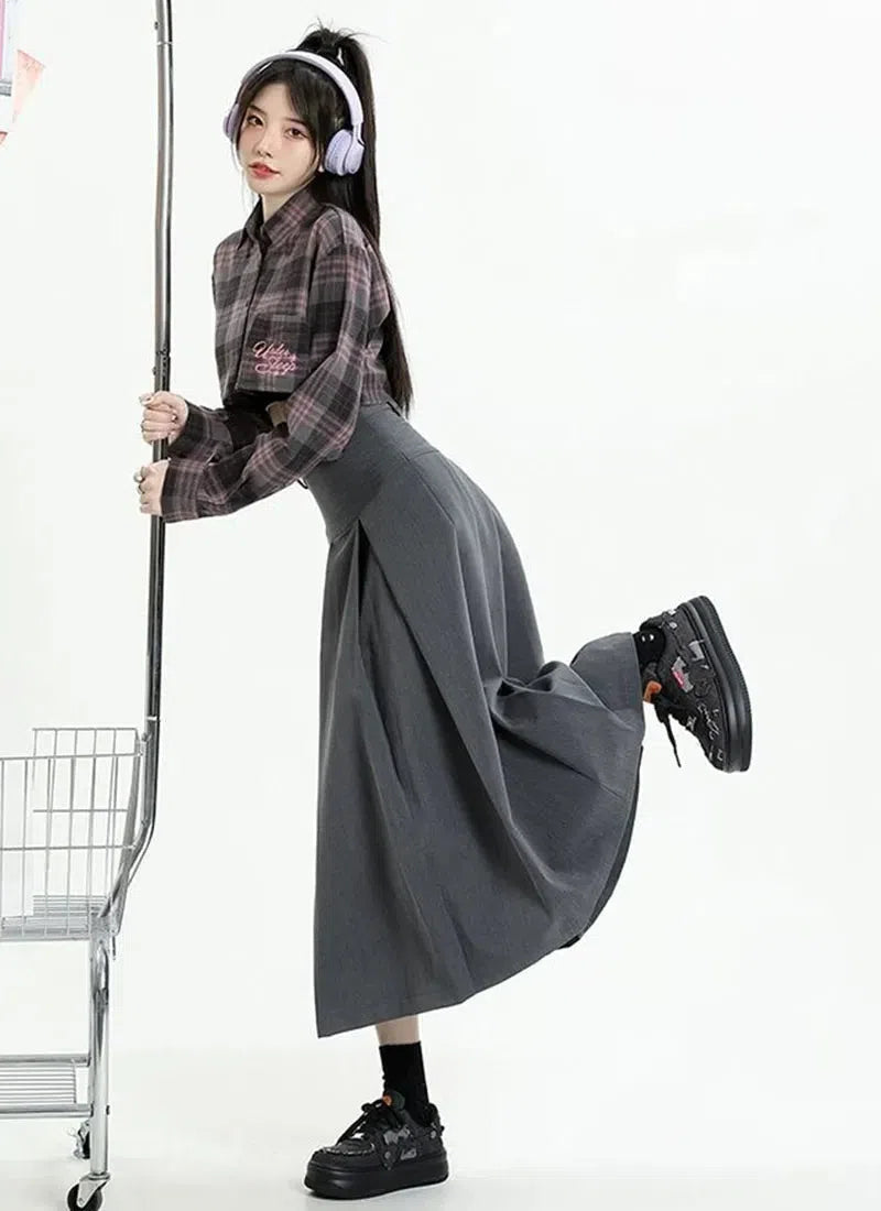 College Girl Pleated A-Line Midi Skirt College Girl Pleated A-Line Midi Skirt