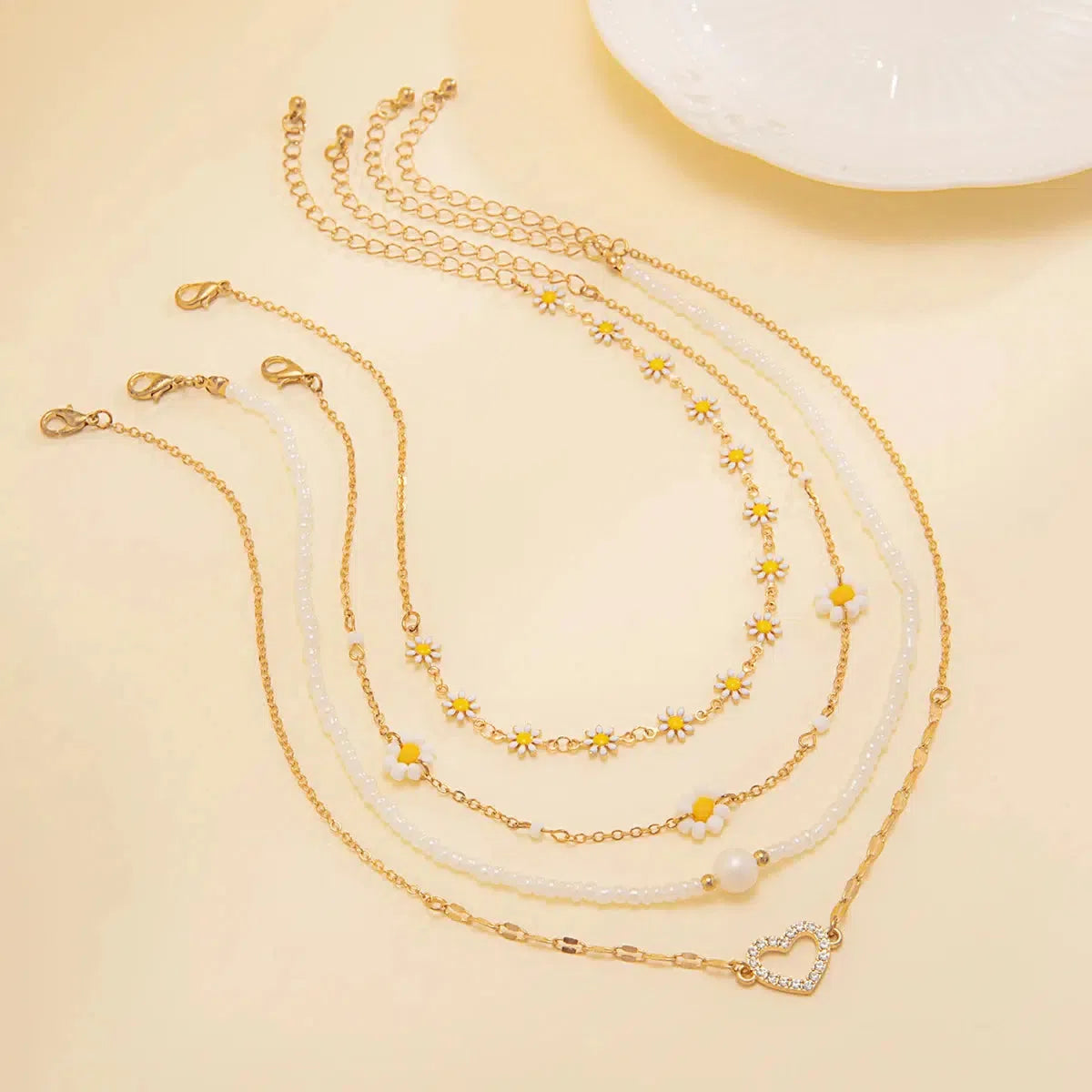 Daisy & Heart Four-Pack Necklace Set Daisy & Heart Four-Pack Necklace Set