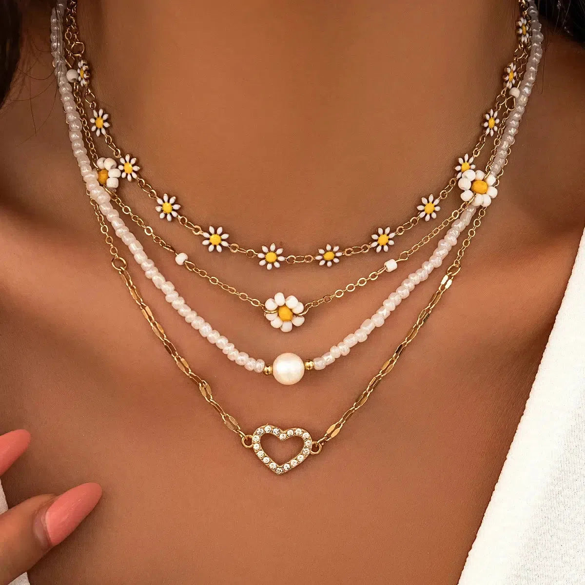 Daisy & Heart Four-Pack Necklace Set Daisy & Heart Four-Pack Necklace Set