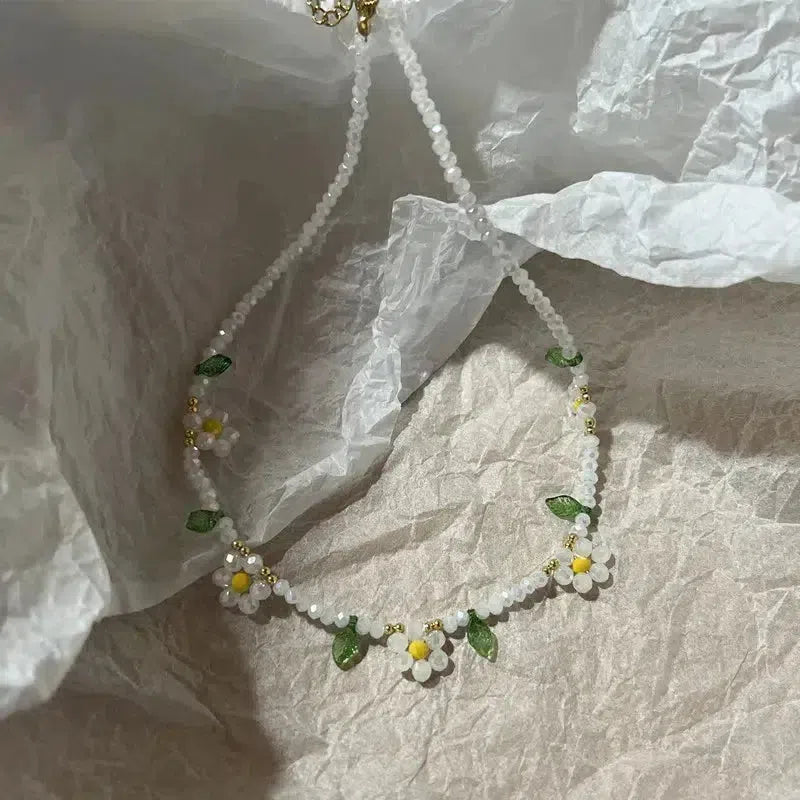 Daisy Necklace Daisy Necklace