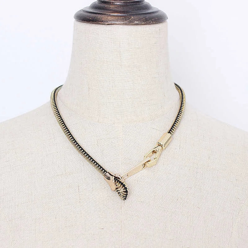Edgy Adjustable Zipper Necklace Edgy Adjustable Zipper Necklace