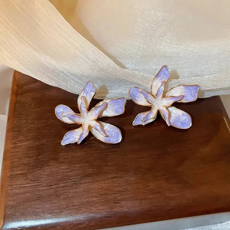 Flower Gold Stud Earrings Flower Gold Stud Earrings
