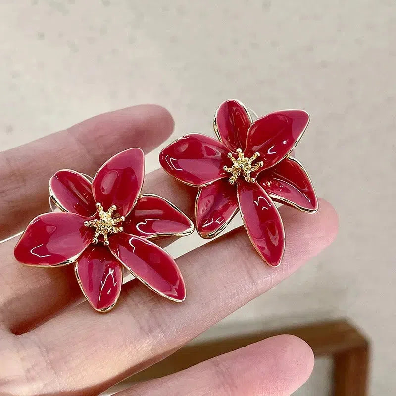 Flower Gold Stud Earrings Flower Gold Stud Earrings