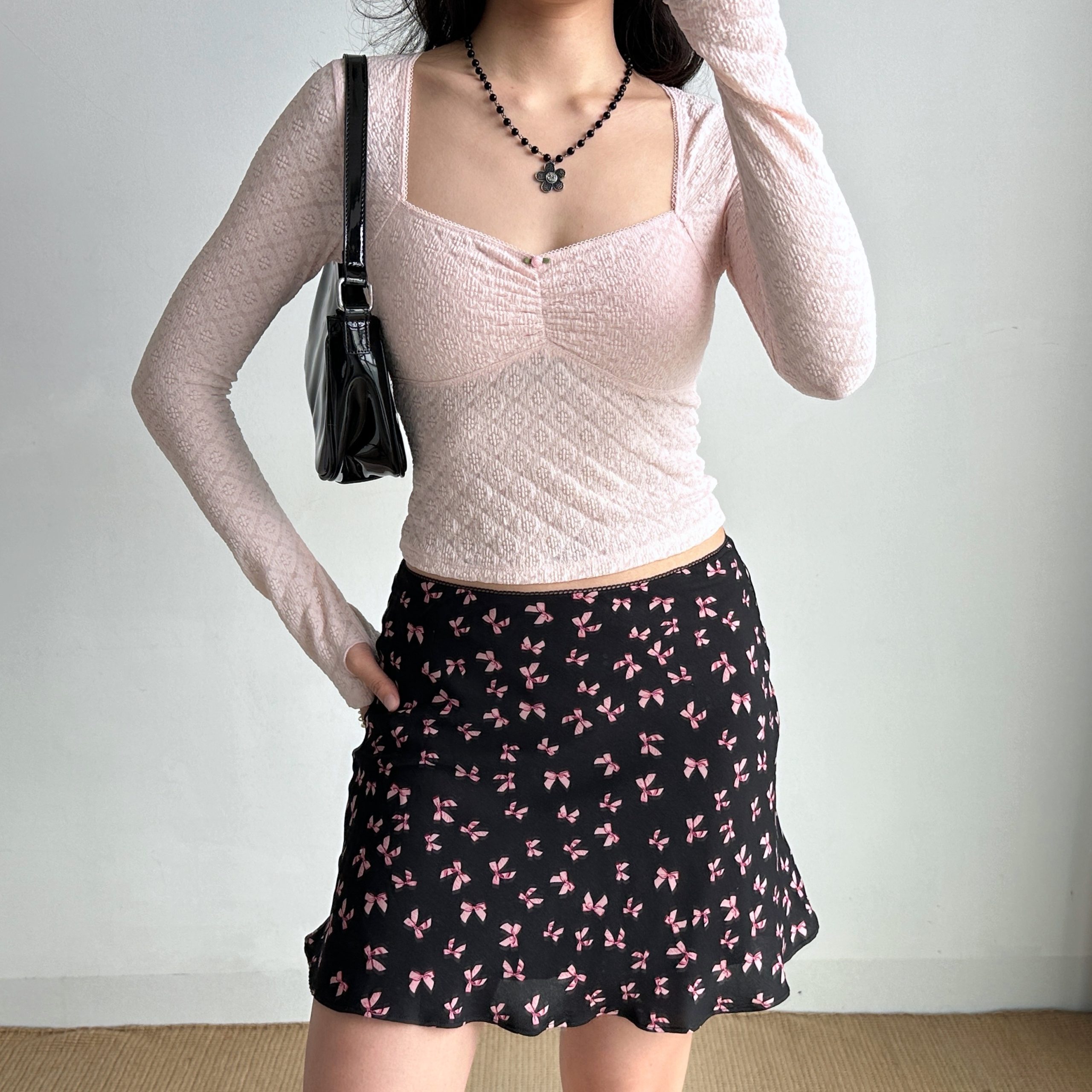 French Vintage Bow Print A-line Skirt for Women - Slim Fit Short Skirt with Y2K Style French Vintage Bow Print A-line Skirt for Women - Slim Fit Short Skirt with Y2K Style
