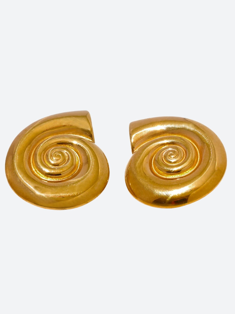 Gold Sea Shell Necklace & Earrings Gold Sea Shell Necklace & Earrings