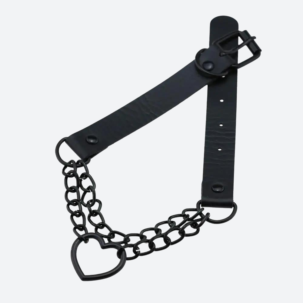 Grunge Heart Belted Choker Necklace Grunge Heart Belted Choker Necklace
