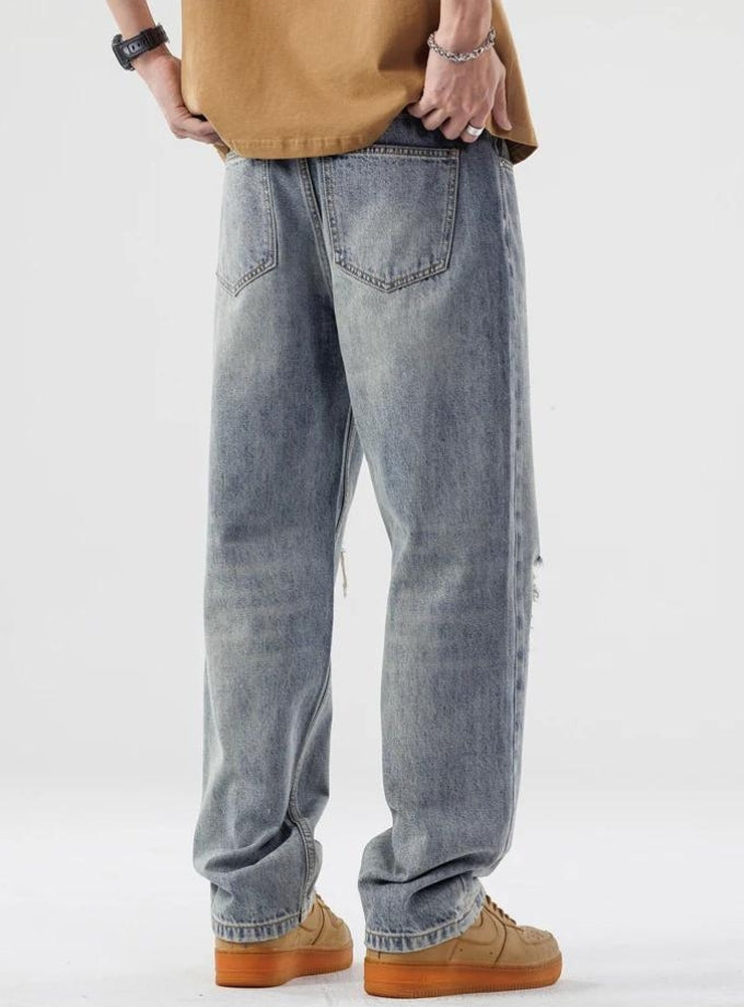 Light Wash Distressed Knee Jeans Light Wash Distressed Knee Jeans