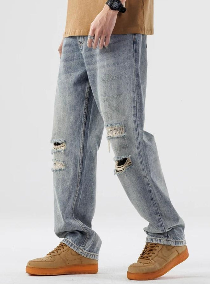 Light Wash Distressed Knee Jeans Light Wash Distressed Knee Jeans