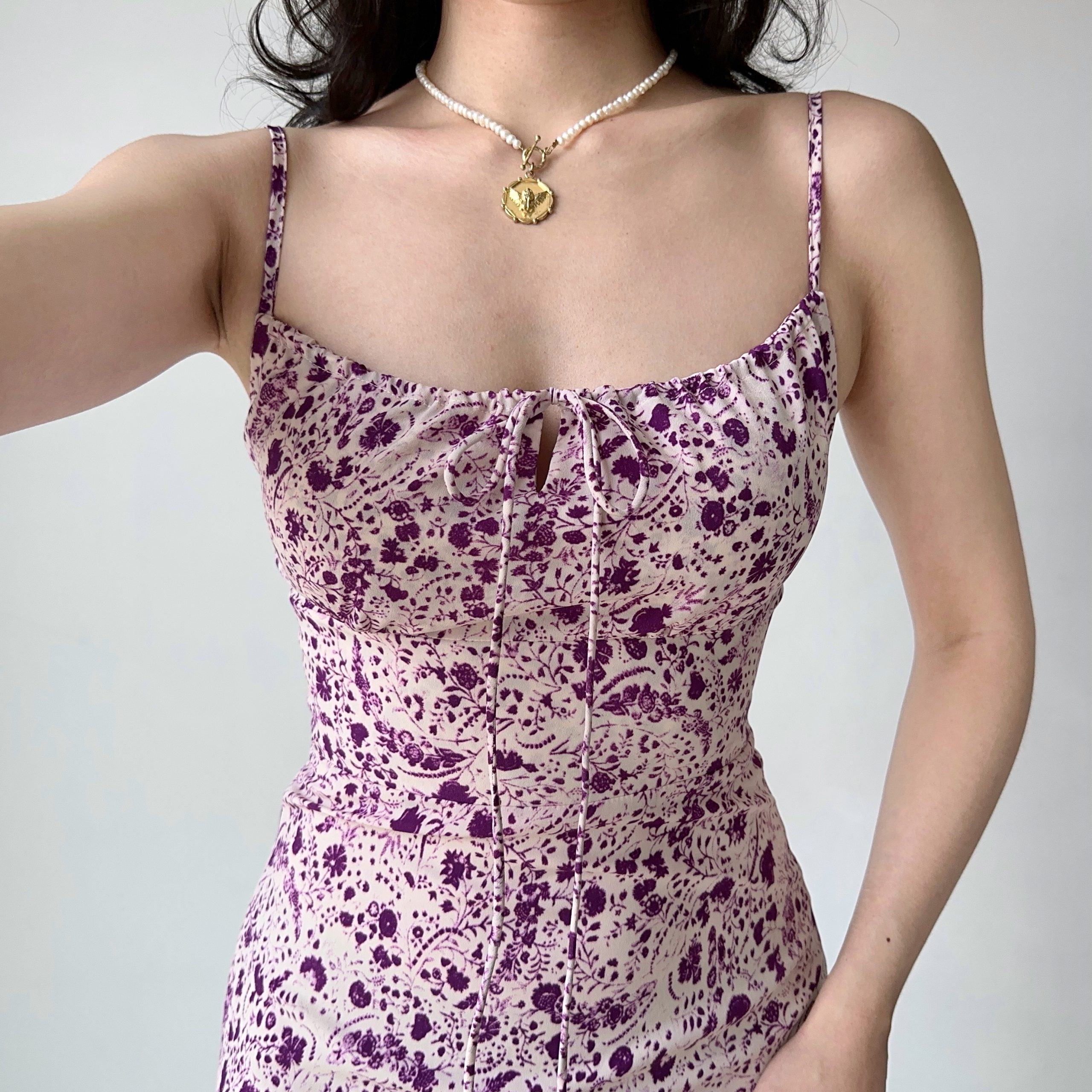 Purple Floral Spaghetti Strap Dress for Women - Sexy A-Line Short Skirt, Summer Waist-Cinched Style, European American Fashion Purple Floral Spaghetti Strap Dress for Women - Sexy A-Line Short Skirt, Summer Waist-Cinched Style, European American Fashion