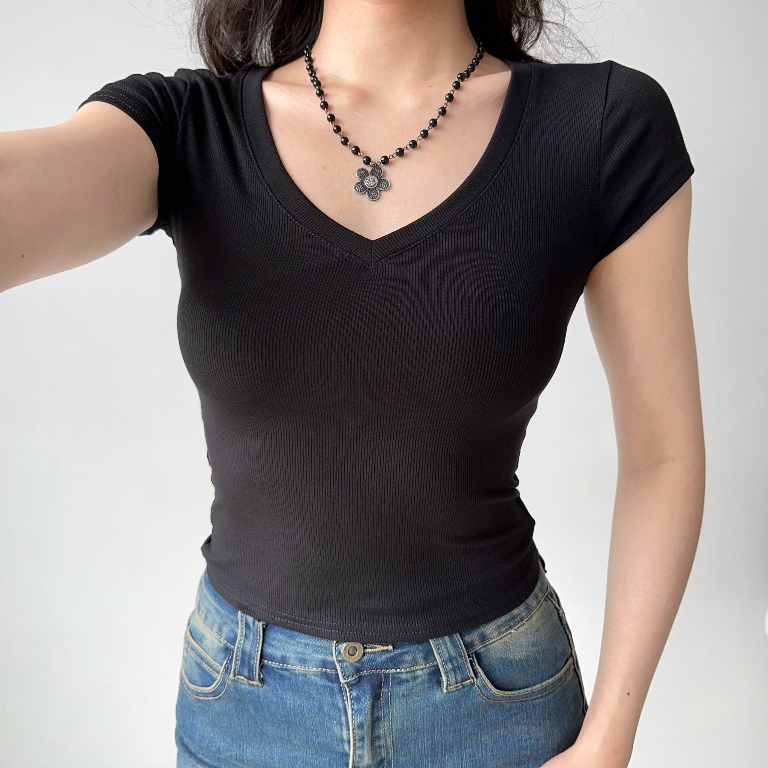 Slim Fit Ribbed V-Neck Short Sleeve T-Shirt for Women - Basic Summer Top, Casual Style, Essential Wardrobe Staple Slim Fit Ribbed V-Neck Short Sleeve T-Shirt for Women - Basic Summer Top, Casual Style, Essential Wardrobe Staple