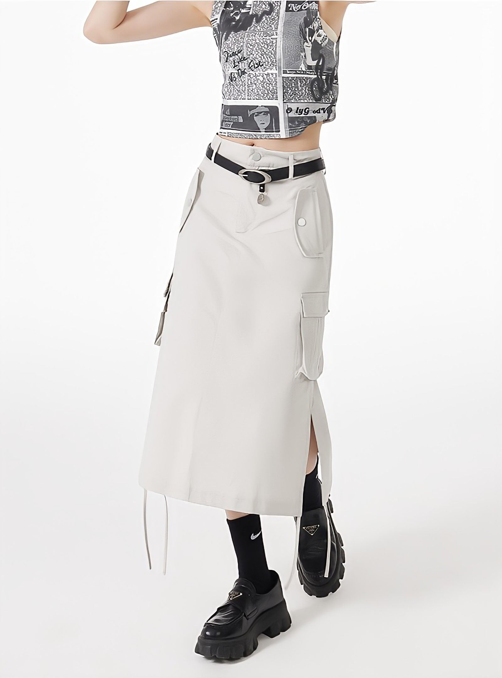 Slit & String Detailed Cargo Midi Skirt Slit & String Detailed Cargo Midi Skirt