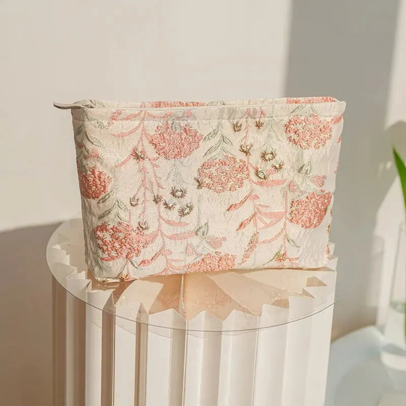 Soft Girl Floral Makeup Bag Soft Girl Floral Makeup Bag