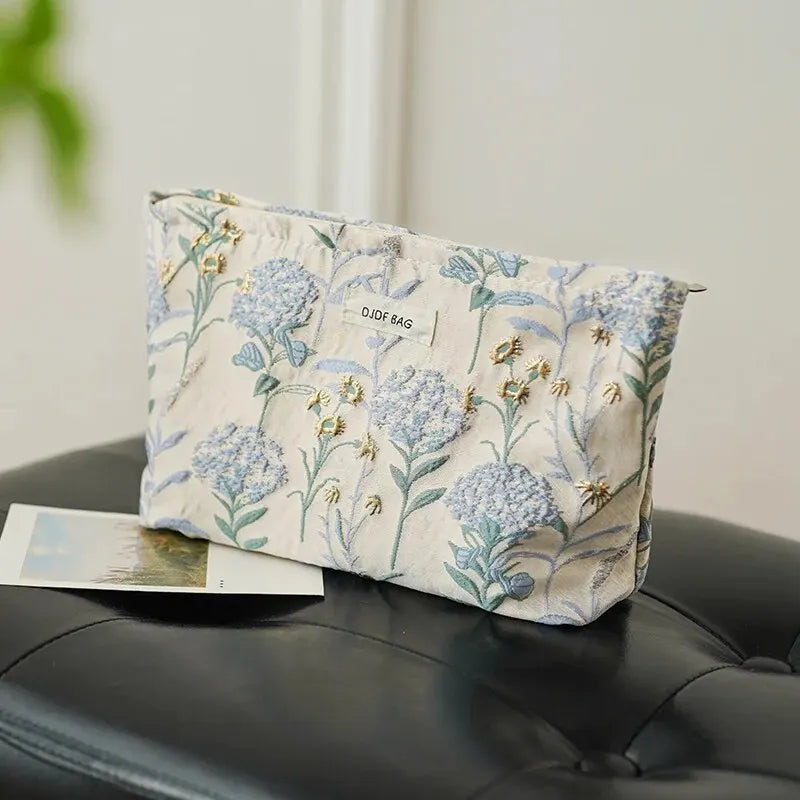 Soft Girl Floral Makeup Bag Soft Girl Floral Makeup Bag