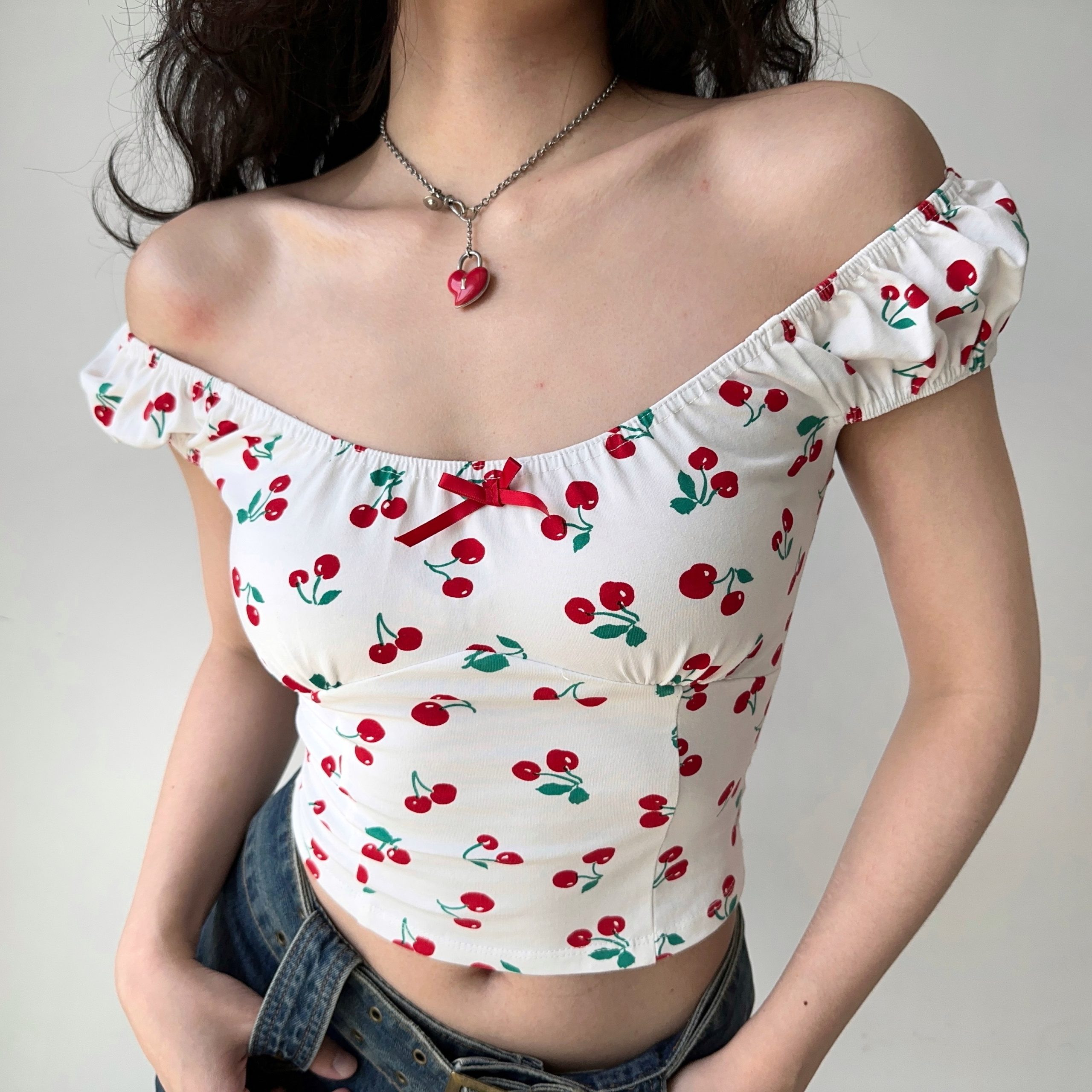 Sweet and Spicy Cherry Print Off-Shoulder Short Sleeve T-Shirt for Women - Summer Slim Fit European & American Style Top Sweet and Spicy Cherry Print Off-Shoulder Short Sleeve T-Shirt for Women - Summer Slim Fit European & American Style Top
